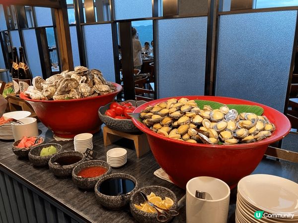 到深圳鹽田Hyatt staycation, 自助晚餐非常豐...