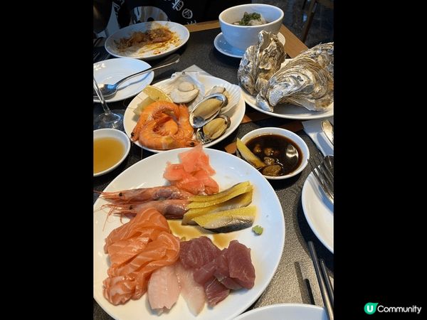 到深圳鹽田Hyatt staycation, 自助晚餐非常豐...