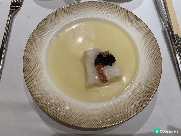 一次偶然的機會到灣悅 賞?中菜午飯，菜色低調但帶驚喜，而且整...