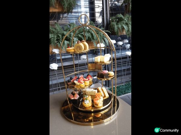 3層架tea set系列，曾經有段時間好鍾意食，覺得一個價錢...