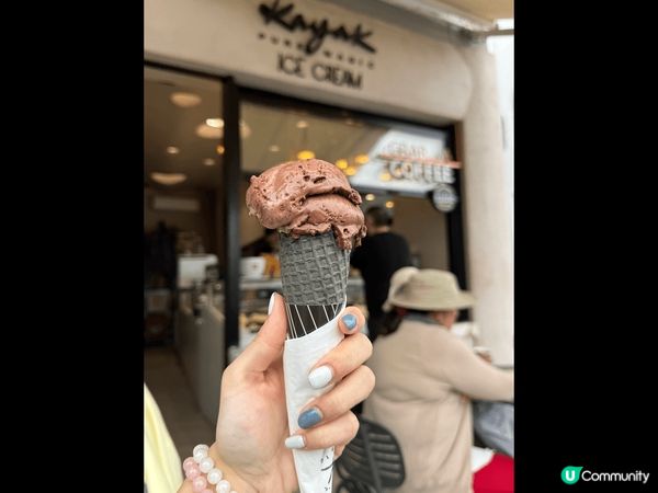 今次去希臘之旅，食?當地最出名?kayak雪糕?新鮮?牛奶配...