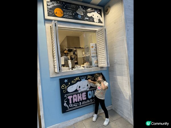 大阪心齋橋附近玉桂狗餐廳，超鍾意玉桂狗既囡囡勁開心，成間野都...