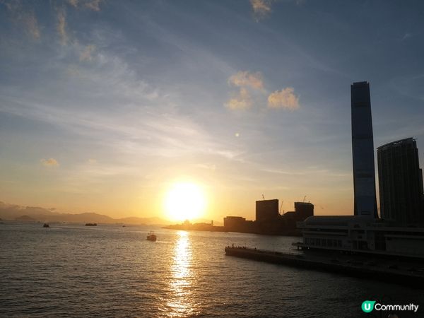 於尖沙咀海運觀點拍攝的夕陽
