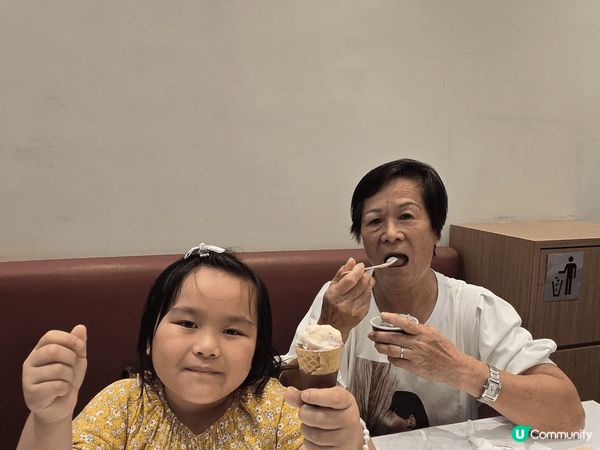 夏日炎炎，睇吓奧運，打吓邊爐食個海鮮鍋，飯後甜品食返個買一送...