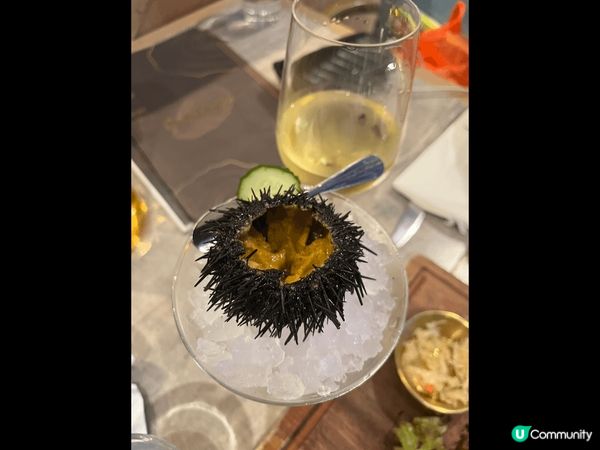 香港蠔站！生蠔只是$10.1隻 海膽也是$58新鮮即開！好抵...