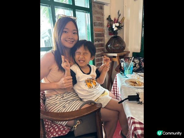 炎炎夏日由香港仔搭船到南丫島榕樹灣 