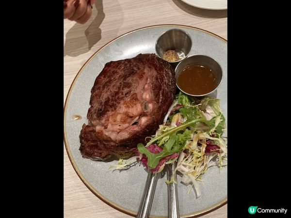 香港超抵食大份量雙拼燒味瀬粉，澳洲A5和牛西冷牛扒,香煎鮮三...