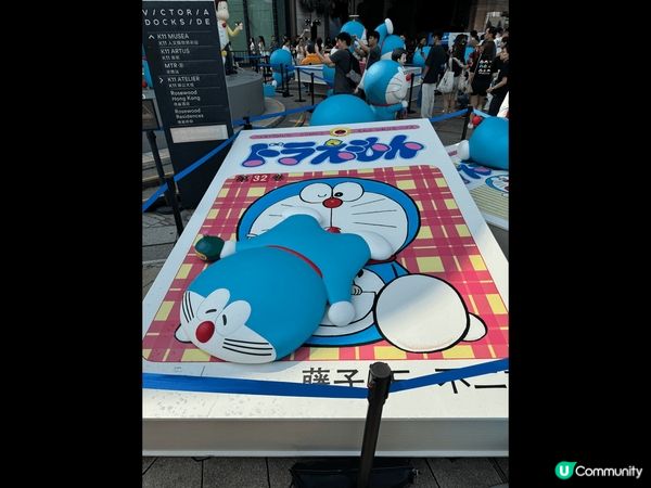 多啦A夢難得黎到香港，當然要去睇下啦，一開始搶唔到飛，好彩之...