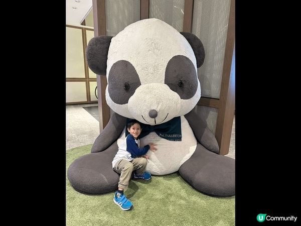 香港富麗敦海洋公園酒店有無敵海景、餐廳內外環境優美，有世界各...