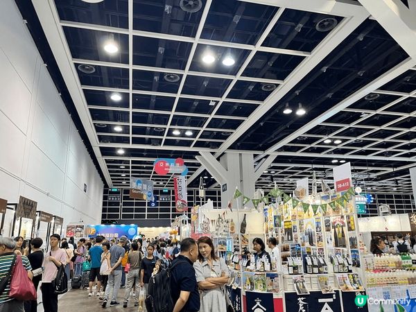 上星期去左Aqualand 既Newbomb 音樂會