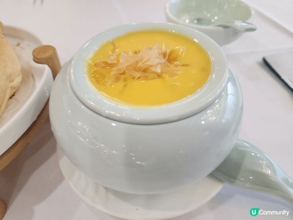 香港美食多，價錢實際，值得四周吃