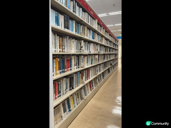 香港吃喝玩樂多姿多彩，有點心啦，有美味嘅甜品咖啡啦，有一個大...