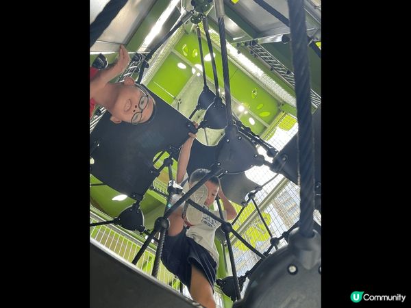 同小朋友黎到元朗yoho, 緊係要同佢玩餐飽，yoho 入面...