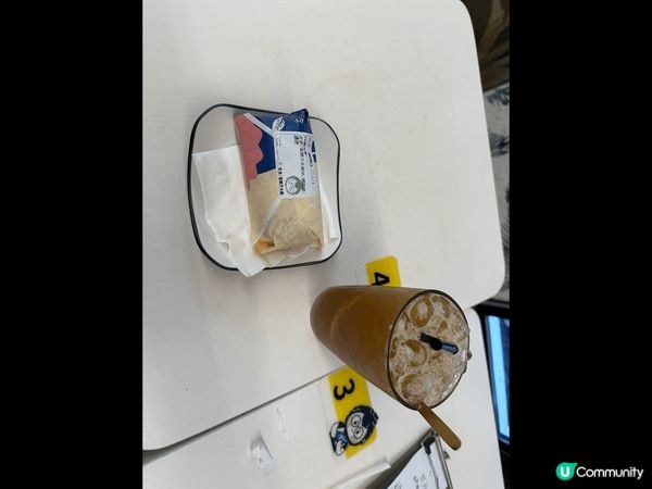 餐廳係位於元朗嘅一間小店，主打台灣嘢食同同自己整嘅飯團。飯團...