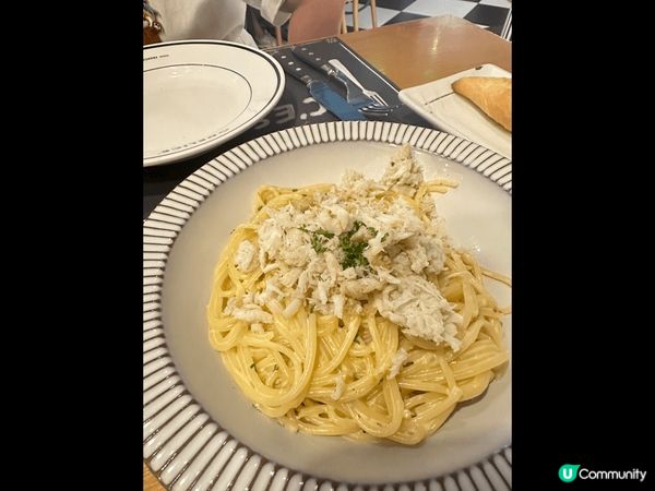 最近我哋去咗荃灣海之戀試左一個法國菜??