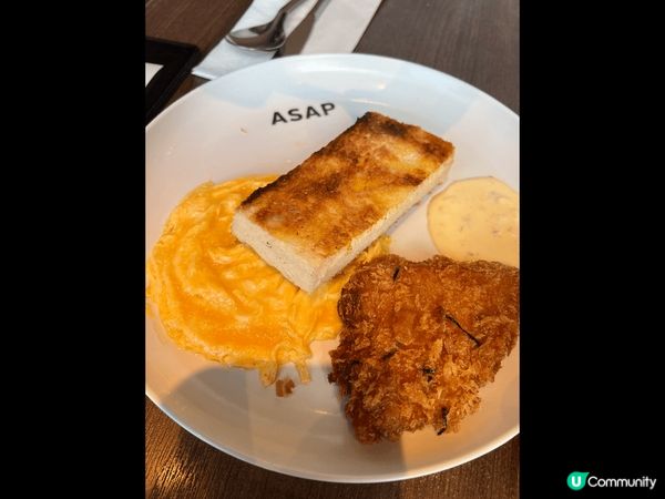 荃灣海之戀ASAP嘅早餐有好多選擇，湯粉、扒類、窩夫多士等等...