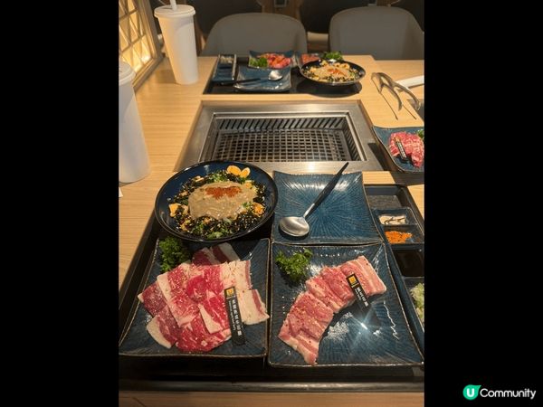 新開的台灣烤肉，肉質鮮嫩，份量充足，蟹膏飯必食。