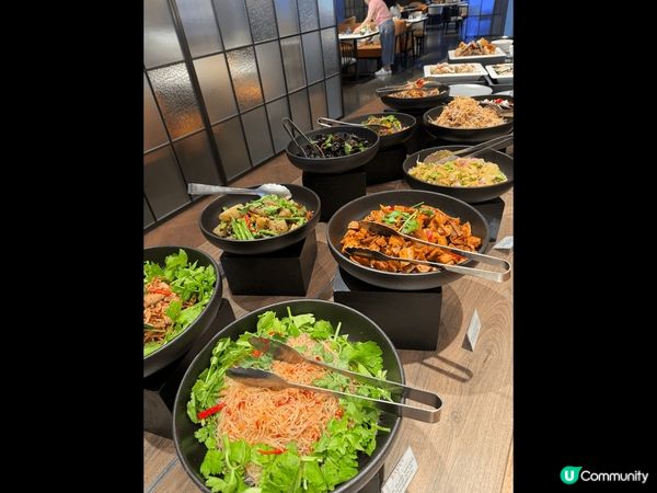 適合打卡，性價比高，環境舒適，特別推薦咖喱，可以一次食勻不同...