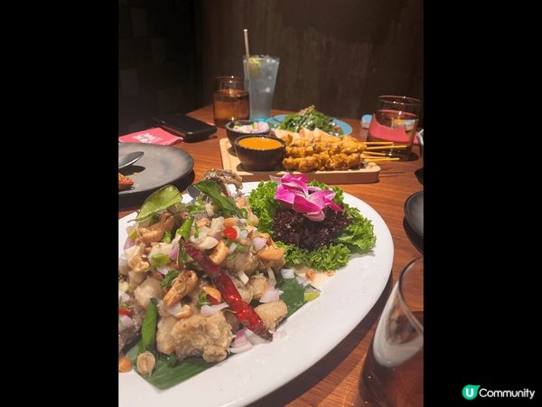 MAKMAK 中環泰國菜，餐廳環境好，野食份量多