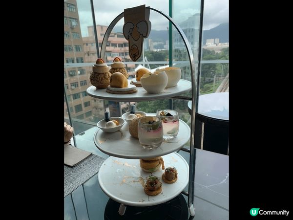 第一張係美心流心蛋pancake漢堡 有蛋汁 好味 第二張元...