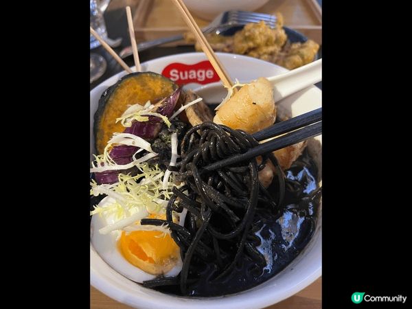 日本北海道過江龍湯咖喱Suage 位於旺角朗豪坊4樓美食層，...