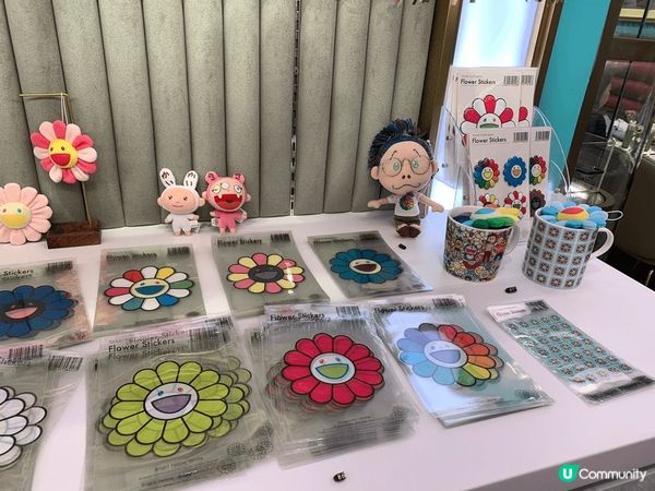 尖沙咀一間充滿藝術感既西餐廳,有好多創意陳列品,食物賣相又精...