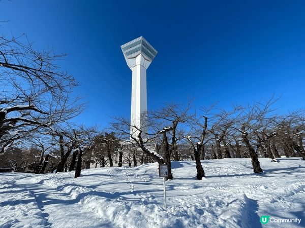 北海道函館五稜郭?冬日浪漫雪景之下可以漫涉五稜郭公園，呈現浪...