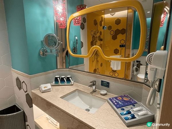 第一次到長隆飛船?酒店，感覺好?正?。