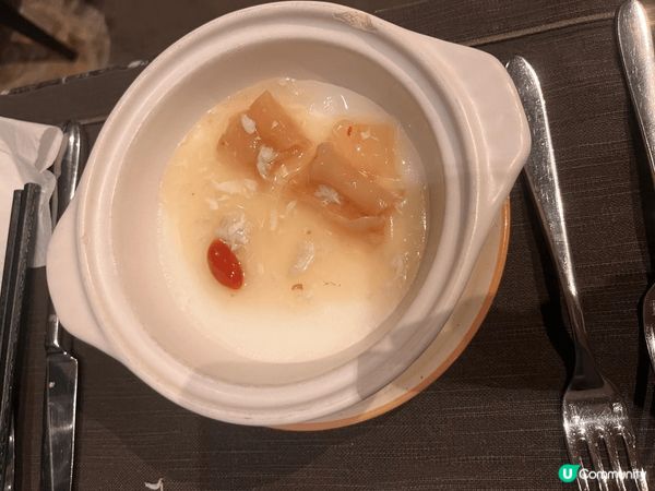 朗廷酒店的The Food Gallery 佈置現代時尚，洋...