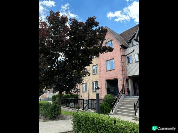 今次?到加拿大?Richmond Hill區域，作為一個多元...