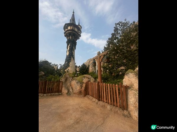 東京迪士尼樂園最新園區，率先入場體驗遊樂設施及食物。神還原卡...