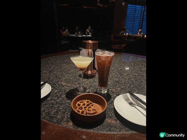 上個月去左沙田凱悅酒店?天天吧，有靚酒?有美食??好適合情侶...