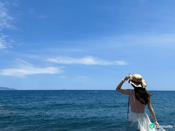 希臘最出名?聖托里尼，一個藍白童話世界。沈醉於浪漫童話的憧憬...