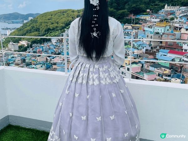 Busan 有免費韓服, 可以包做頭髮, 穿著韓服去外面拍照...