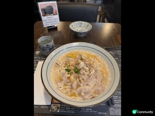 最近的美食，分別係居酒屋串燒、港式蝦子撈麵同西班牙烤乳豬