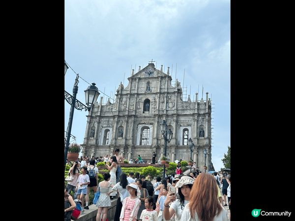 澳門澤賢記的葡撻雞蛋仔 還有澳門的抹茶雪糕 都很美味 就在大...