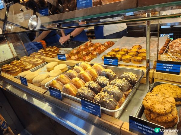 Bakehouse可是城中人氣麵包店，因為牛角包及葡撻而聞名...