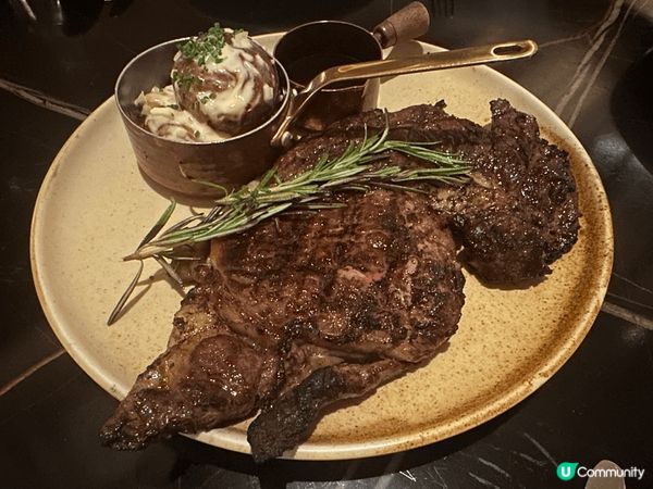 The grill room.. 生日飯打卡好選擇.. 價錢...