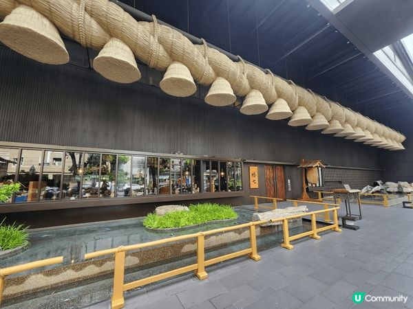 台中是個很值得打卡的旅遊景點，隨處能欣賞舊建築，感受本土文化...