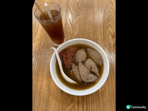 漢發麵家在灣仔發現了，急不合待去嘗試，叫豬潤午餐肉公仔麵凍檸...