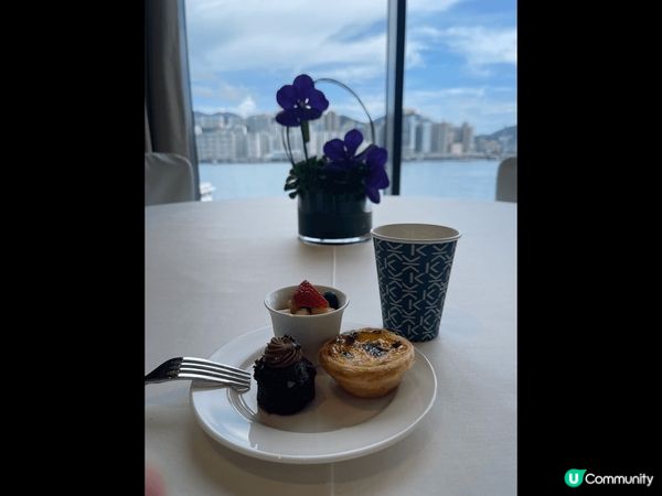 對住海景high tea