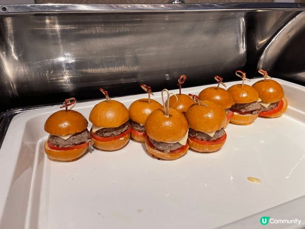 對住海景high tea