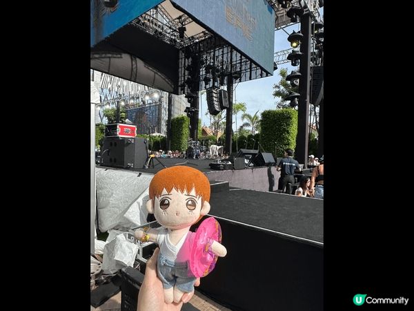 新濠影匯水上樂園睇show,完場去埋蒲點飲嘢。瞓醒去英皇南灣...