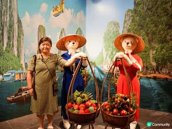 越南富國島teddy bear museum入面其中一個景，...