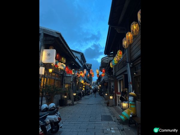 台南神農街，建議夜晚先去，燈籠靚，有好多好有特色的店鋪，可以...