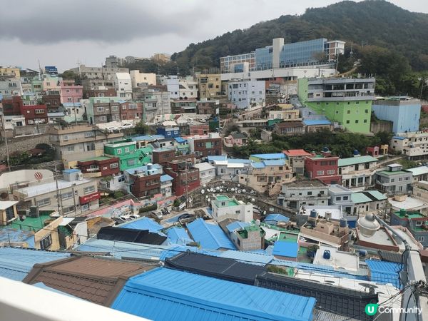 釜山之旅~ 坐了海雲台膠囊列車，去熱門的甘川洞文化村，還見到...