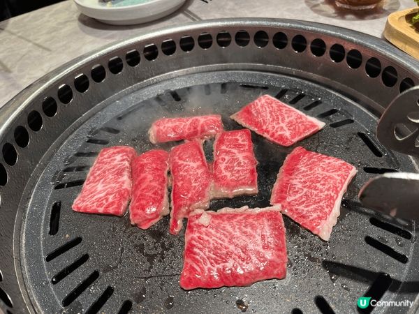 八木橋嘅環境非常舒適，一般都係日式風格設計，簡樸優雅，令人感...