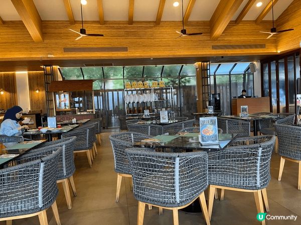 來到布吉當然要住五星Villa今次住Sinae Phuket...