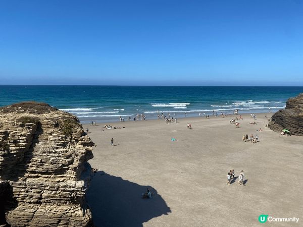 西班牙北部少公眾交通工具，交通不太方便，主要都是自駕遊或參加...