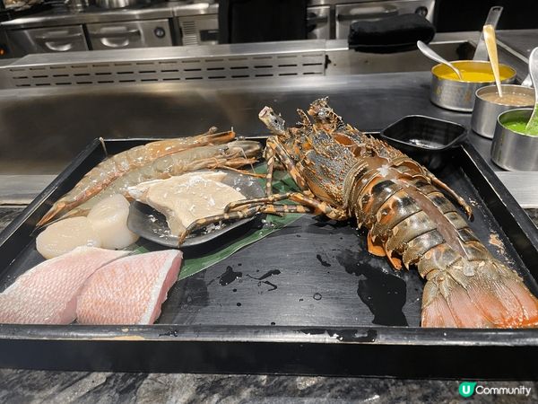 位於銅鑼灣的「本命」鐵板燒，一早預約好，人少少坐得好舒服，一...